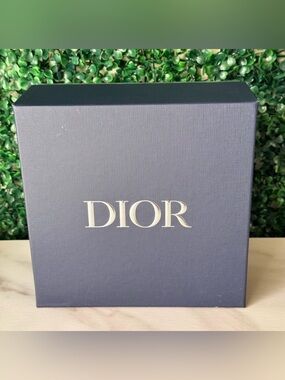 Dior Navy Logo Gift Box - DIOR